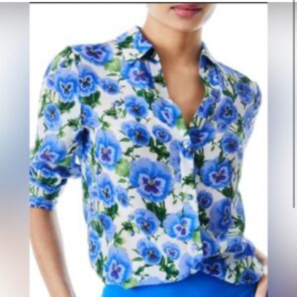 Alice + Olivia Blue Floral Button-Down Shirt